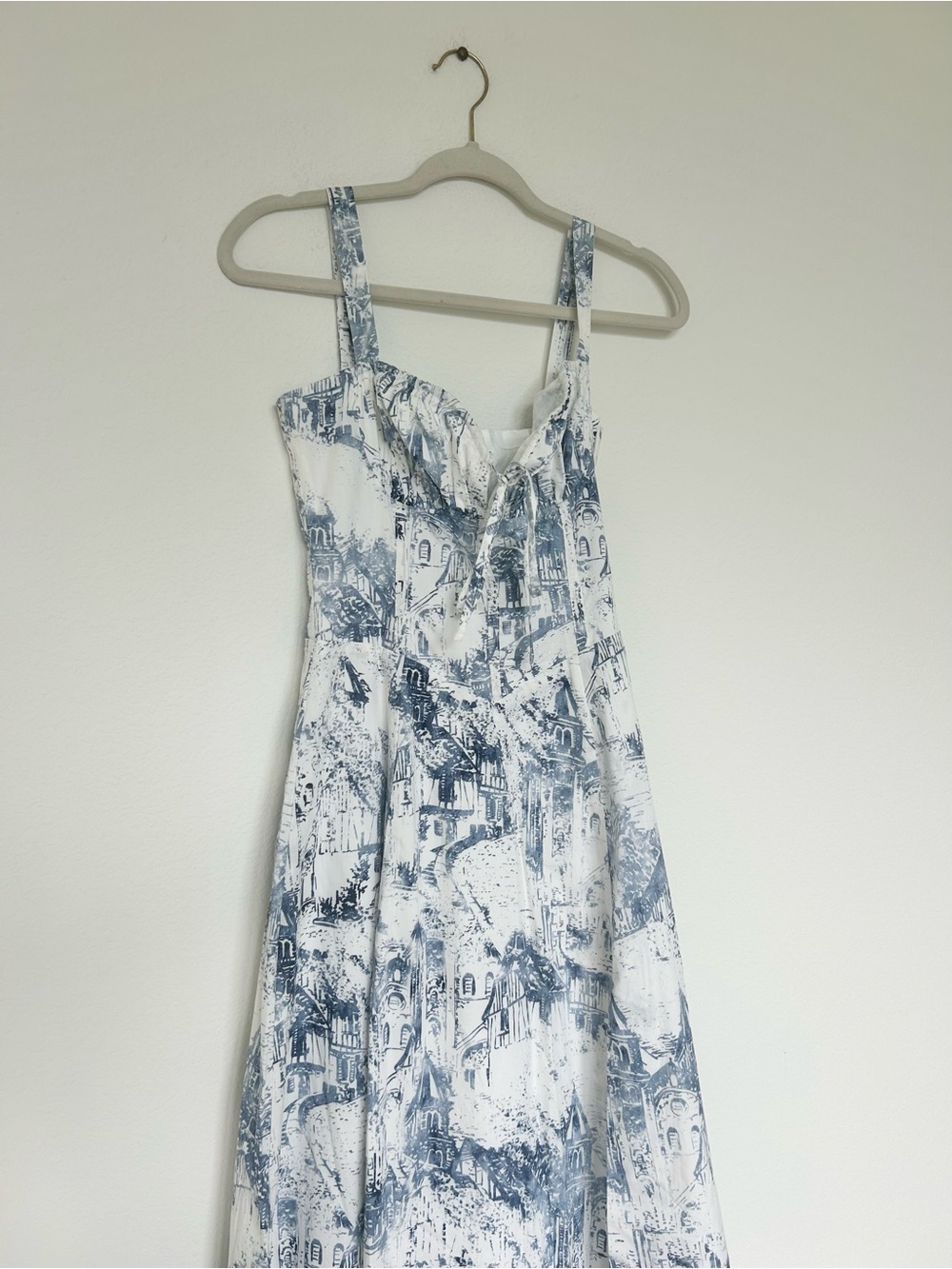 NWT Avara Florence Blue Printed Midi Dress - Picture 4 of 8